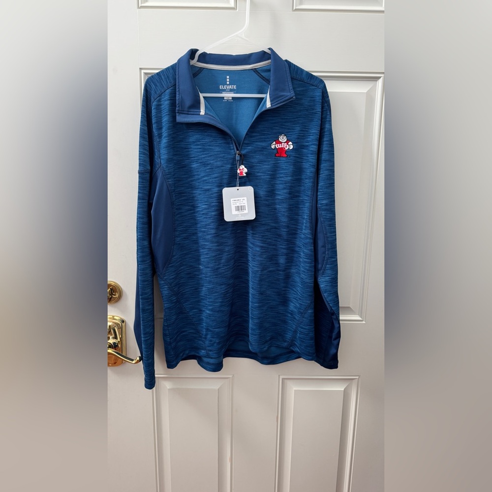 Elevate Sport Blue Quarter Zip Pullover UW Stout Logo NWT Men’s Large